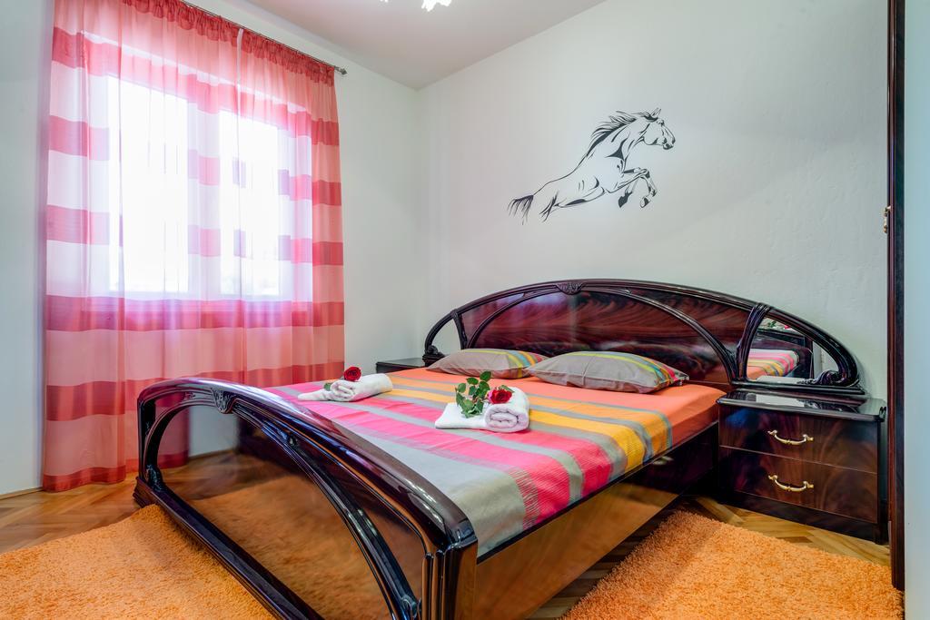 Apartment Marinely Kaštela Eksteriør bilde